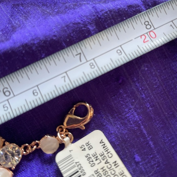 Beautiful bracelet with crystals and faux opals - Picture 7 of 7